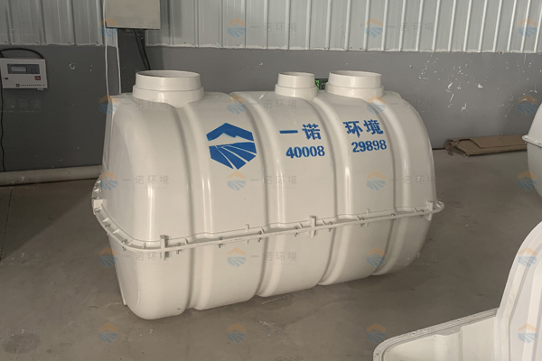 農(nóng)廁改造用玻璃鋼化糞池價(jià)格由什么決定？